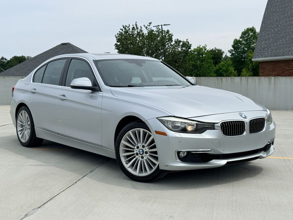 2015 BMW 3 Series - $11,000