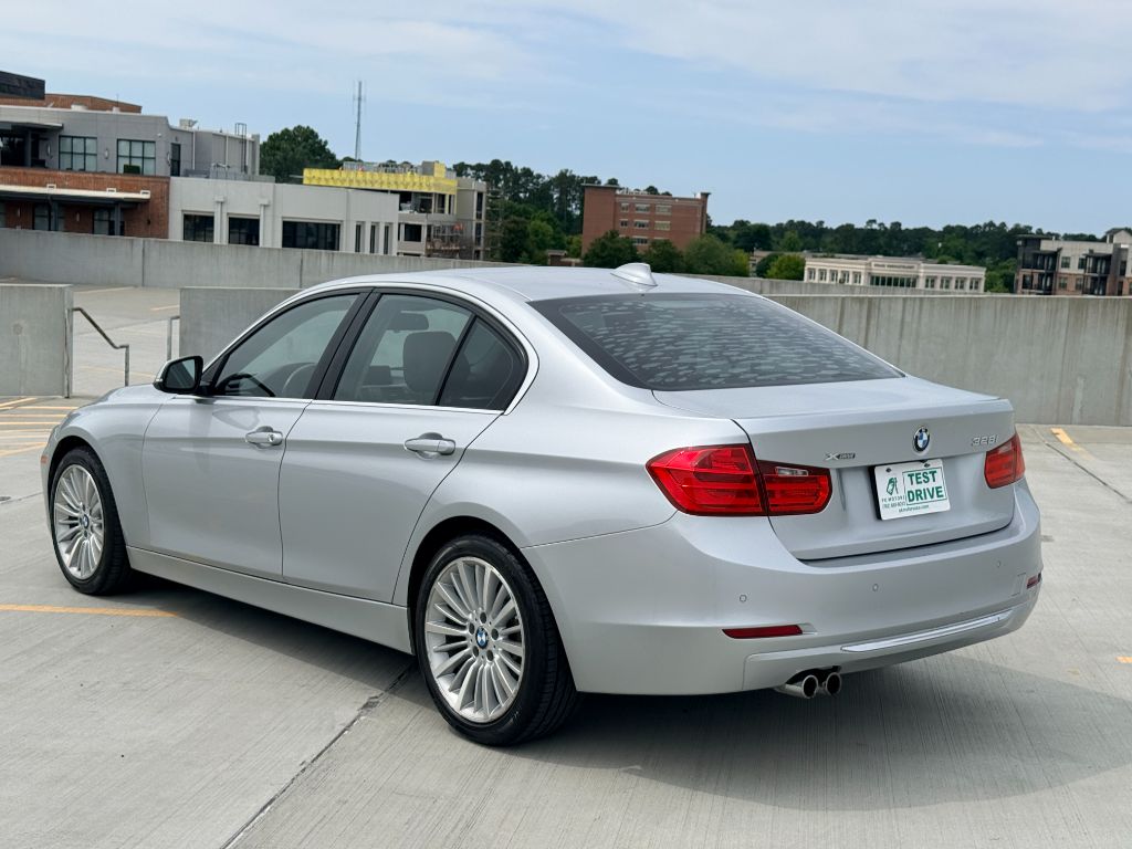 2015 BMW 3 Series - $11,000