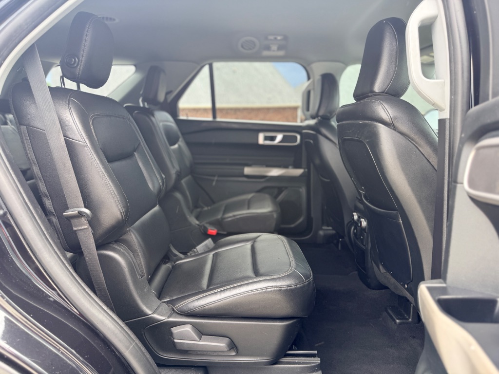 2020 Ford Explorer - $14,500