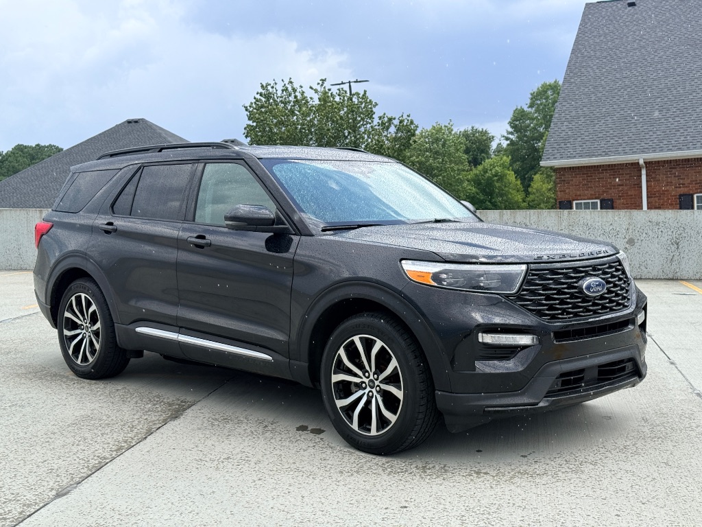 2020 Ford Explorer - $14,500