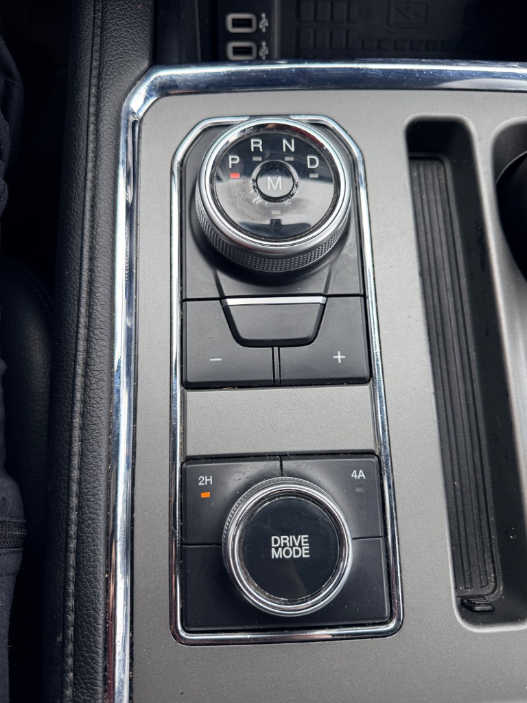 2019 Ford Expedition - $18,000