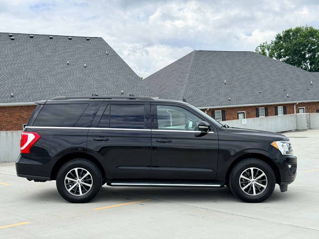 2019 Ford Expedition - $18,000