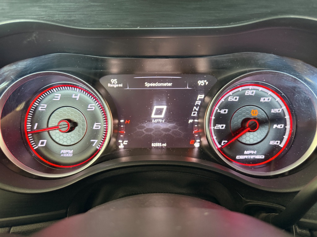 2015 Dodge Charger - $14,000