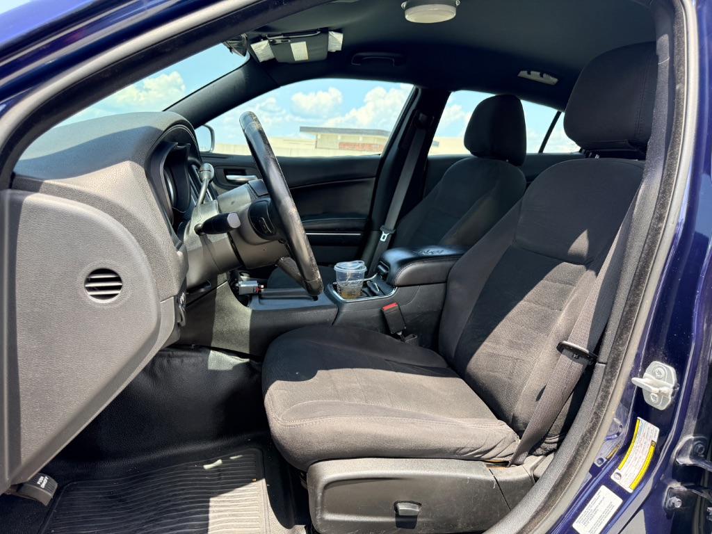 2015 Dodge Charger - $14,000