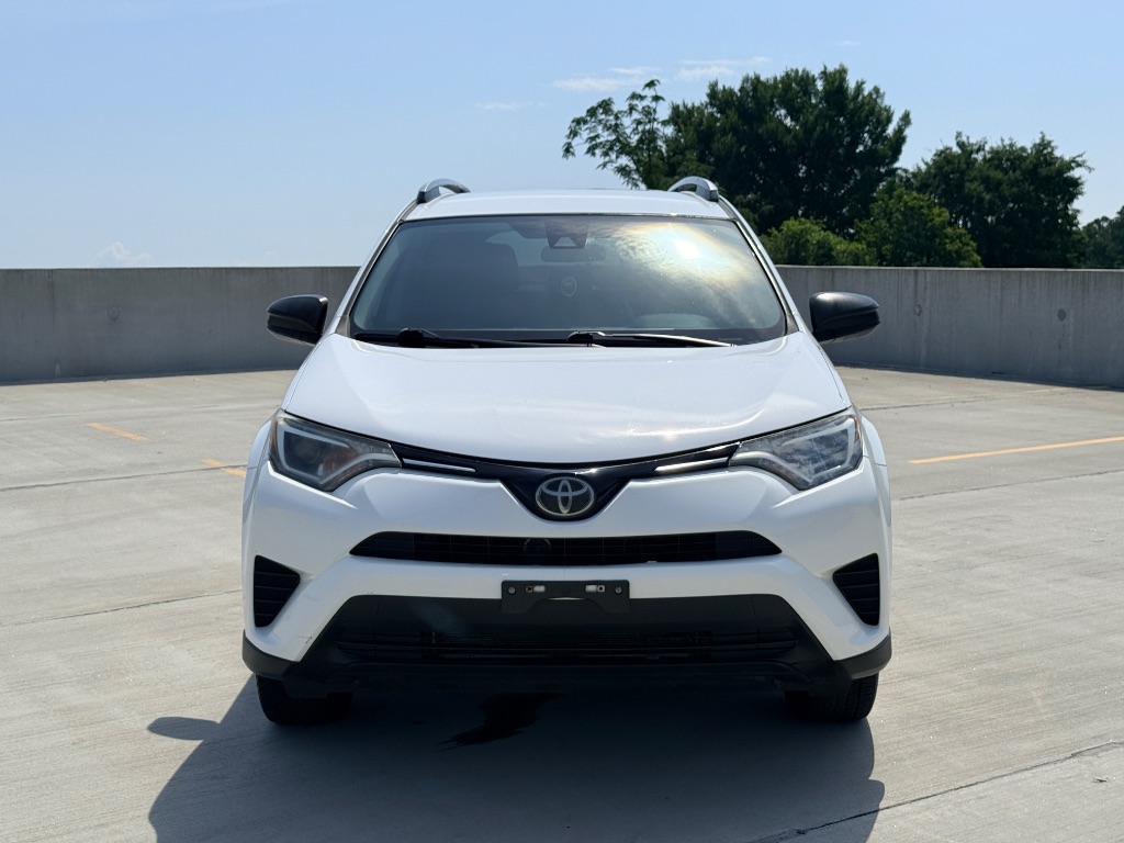 2017 Toyota RAV4 - $17,000