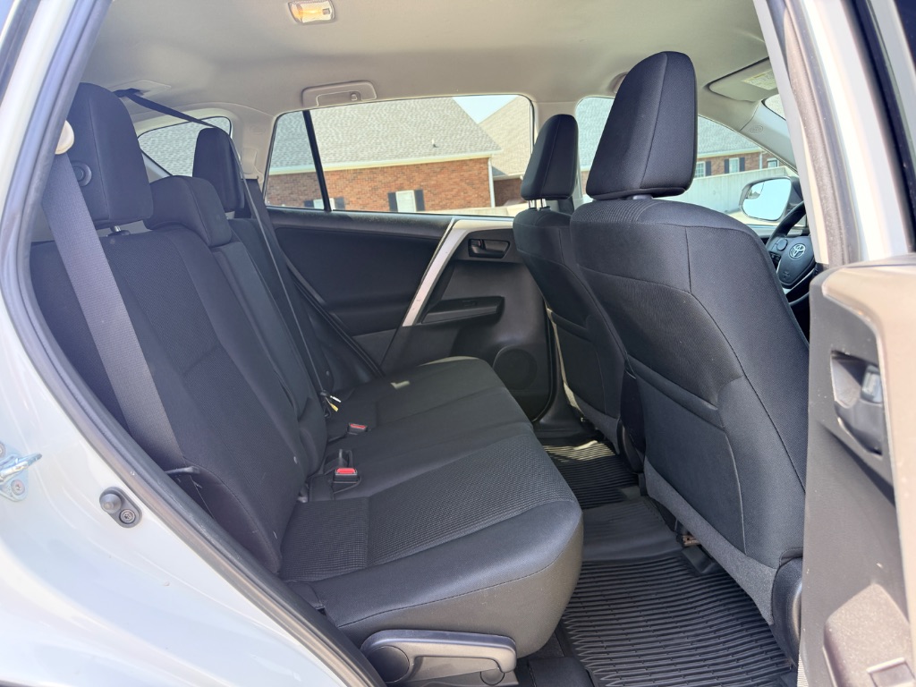 2017 Toyota RAV4 - $17,000