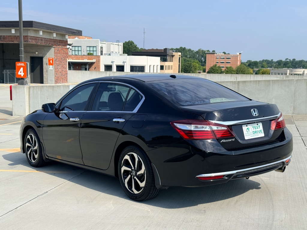 2017 Honda Accord - $14,000