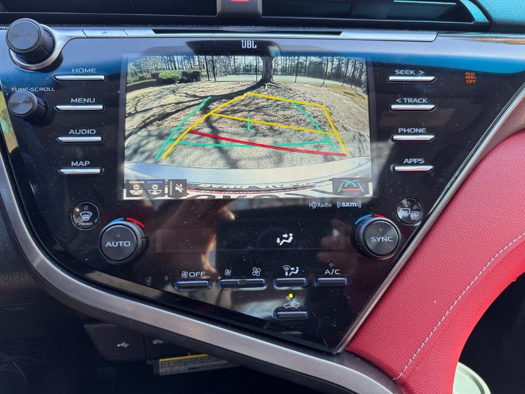 2020 Toyota Camry XSE photo