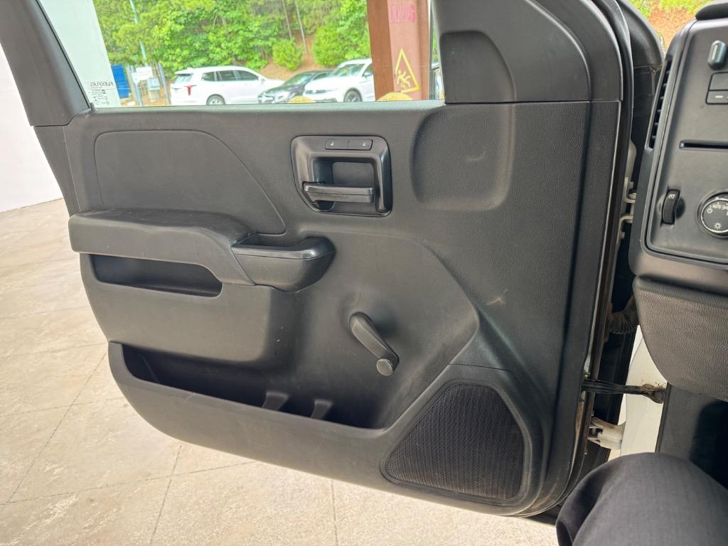 2015 Chevrolet Silverado - $9,699