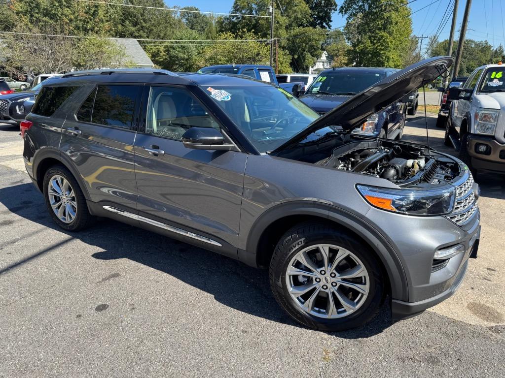 2021 Ford Explorer Limited photo