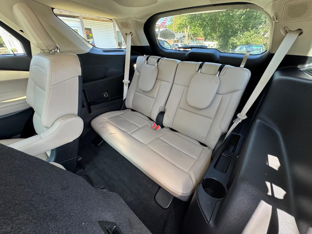 2021 Ford Explorer Limited photo