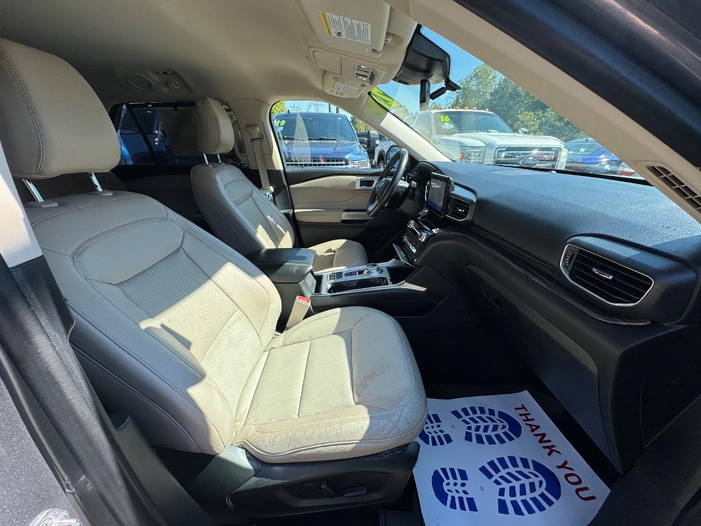 2021 Ford Explorer Limited photo