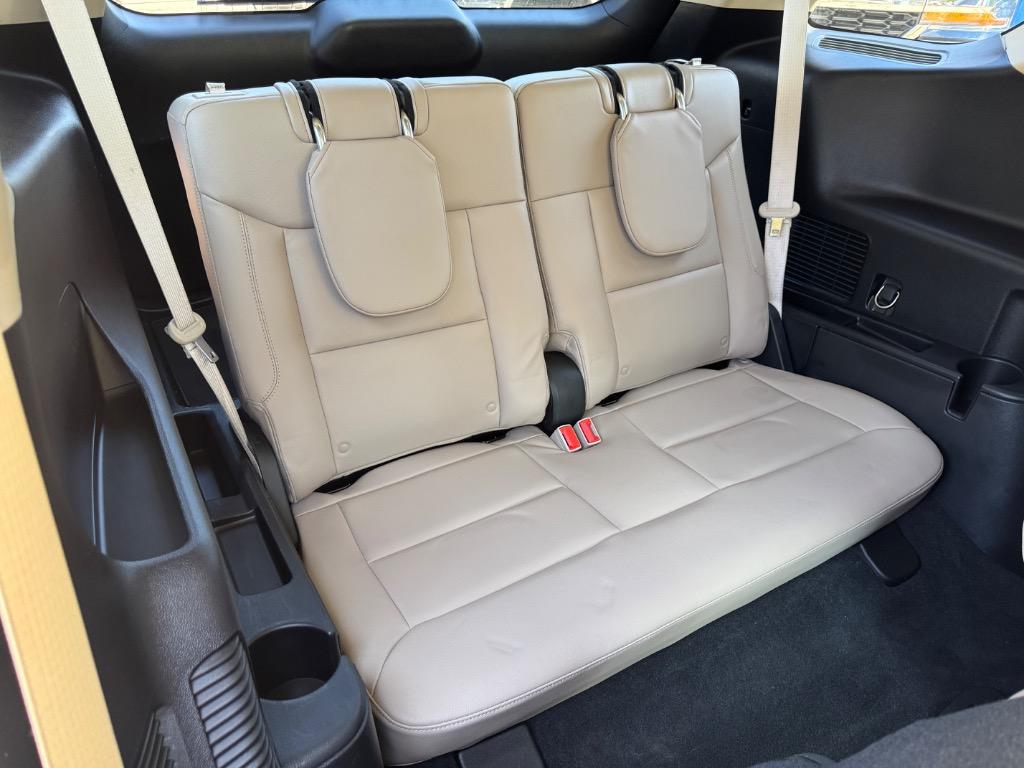 2021 Ford Explorer Limited photo
