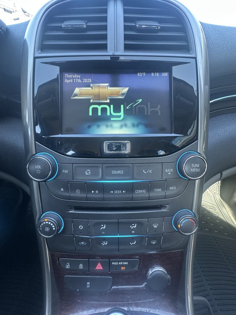 2013 Chevrolet Malibu LT photo