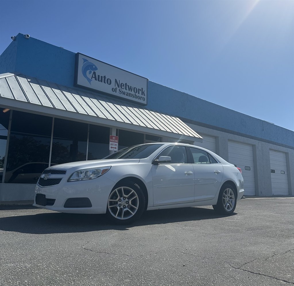 2013 Chevrolet Malibu LT photo