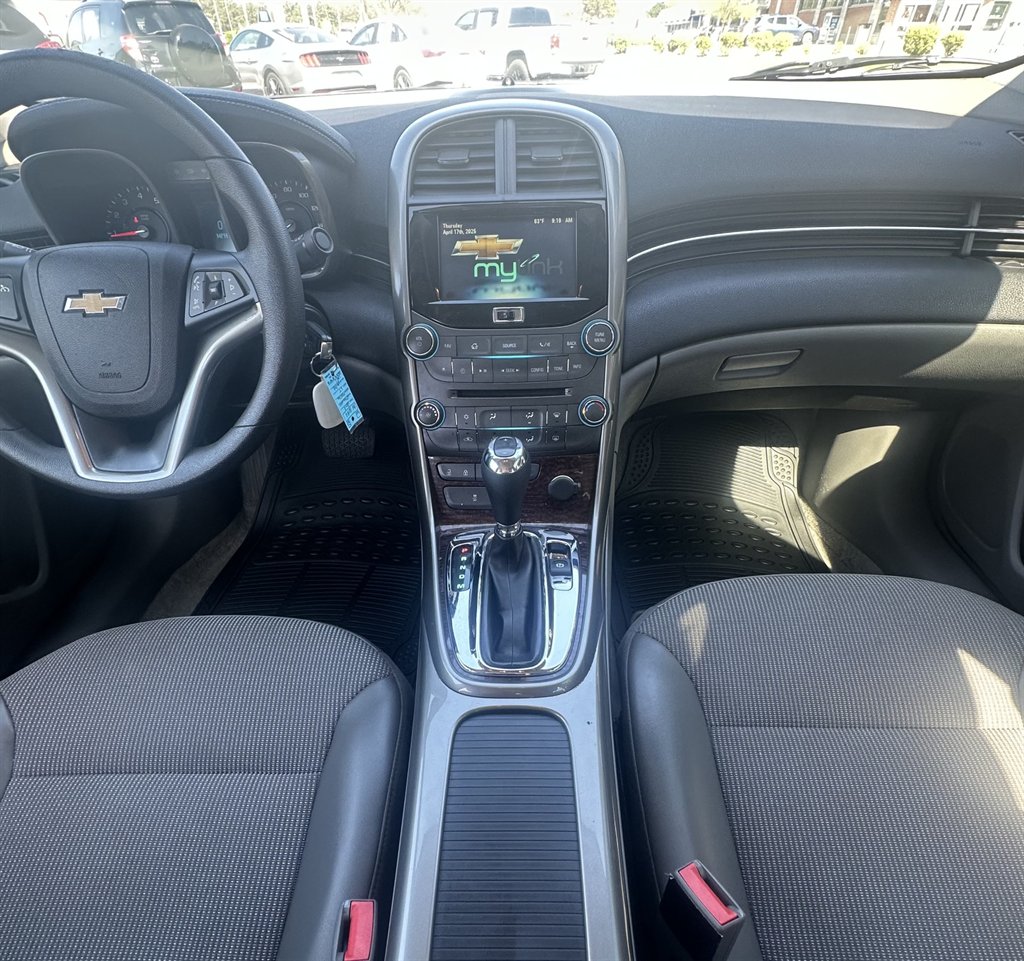 2013 Chevrolet Malibu LT photo
