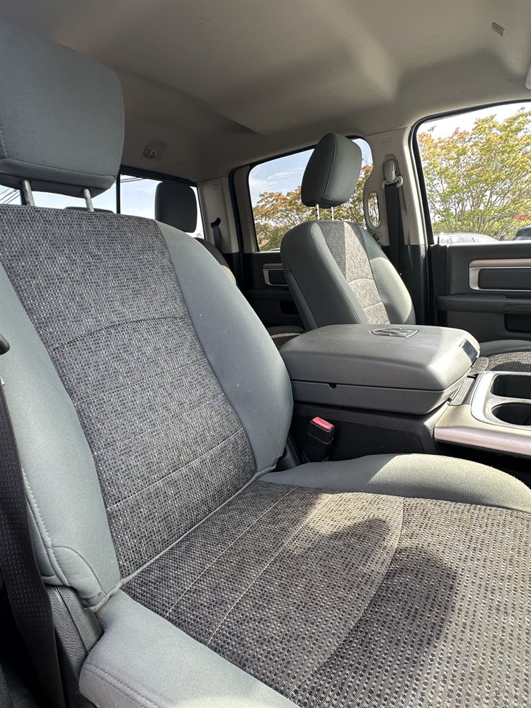 2018 RAM 1500 SLT photo