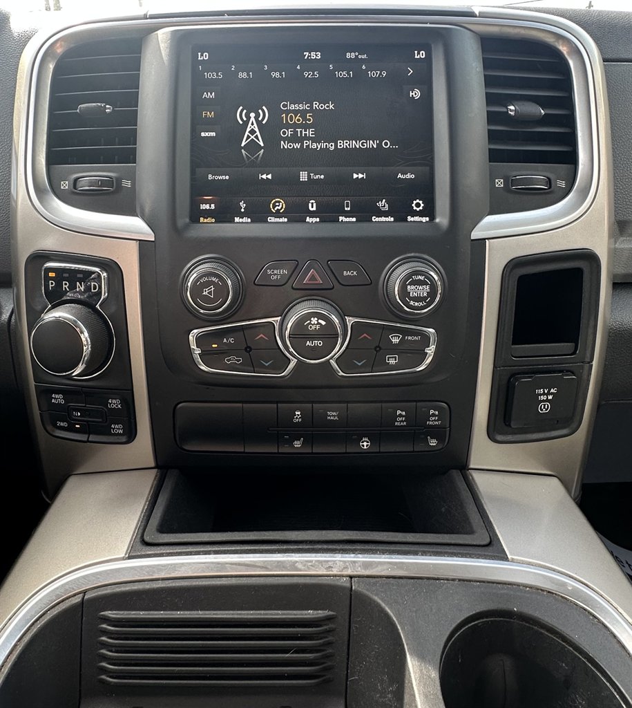 2018 RAM 1500 SLT photo