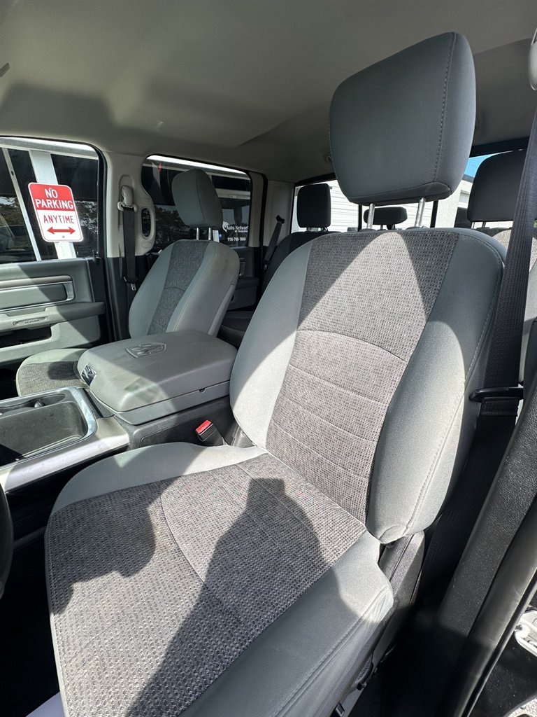 2018 RAM 1500 SLT photo