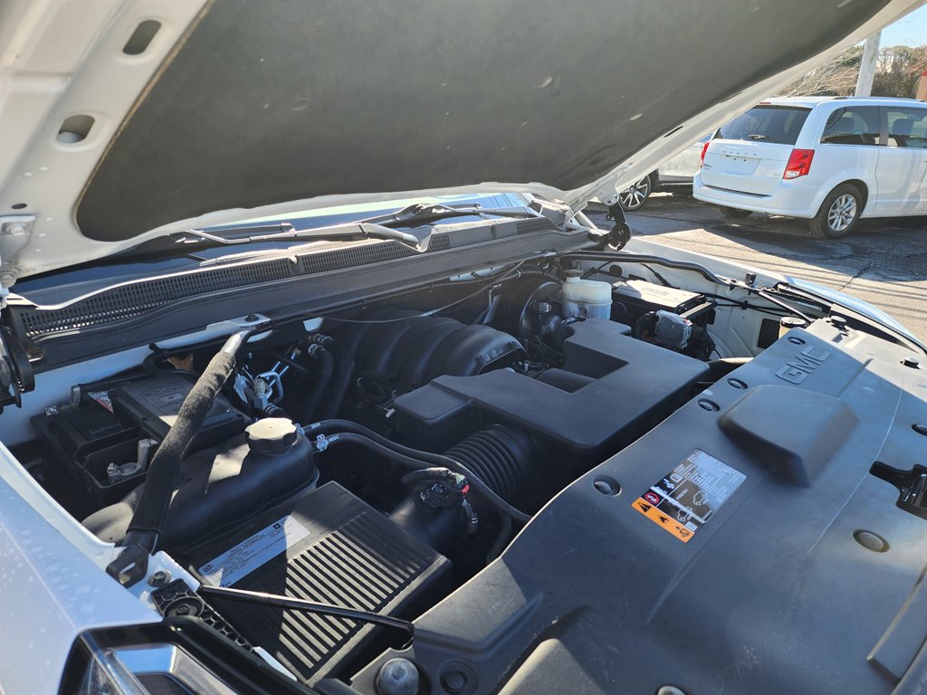 2019 GMC Yukon XL 1500 Denali photo