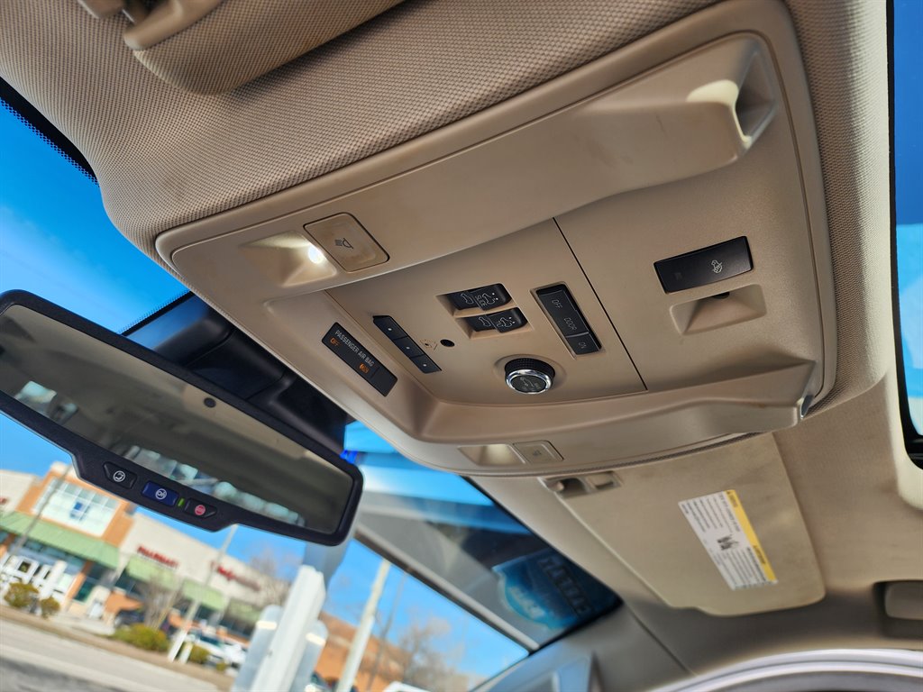 2019 GMC Yukon XL 1500 Denali photo