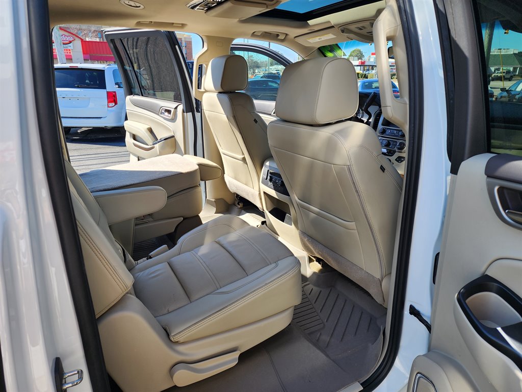 2019 GMC Yukon XL 1500 Denali photo