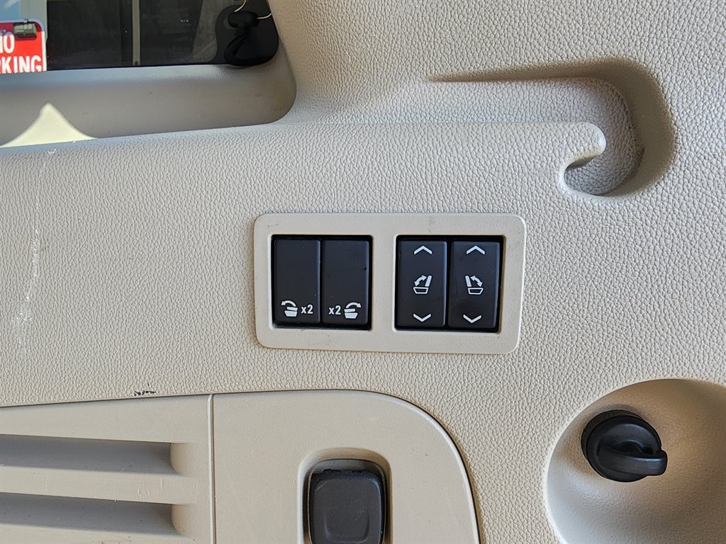 2019 GMC Yukon XL 1500 Denali photo
