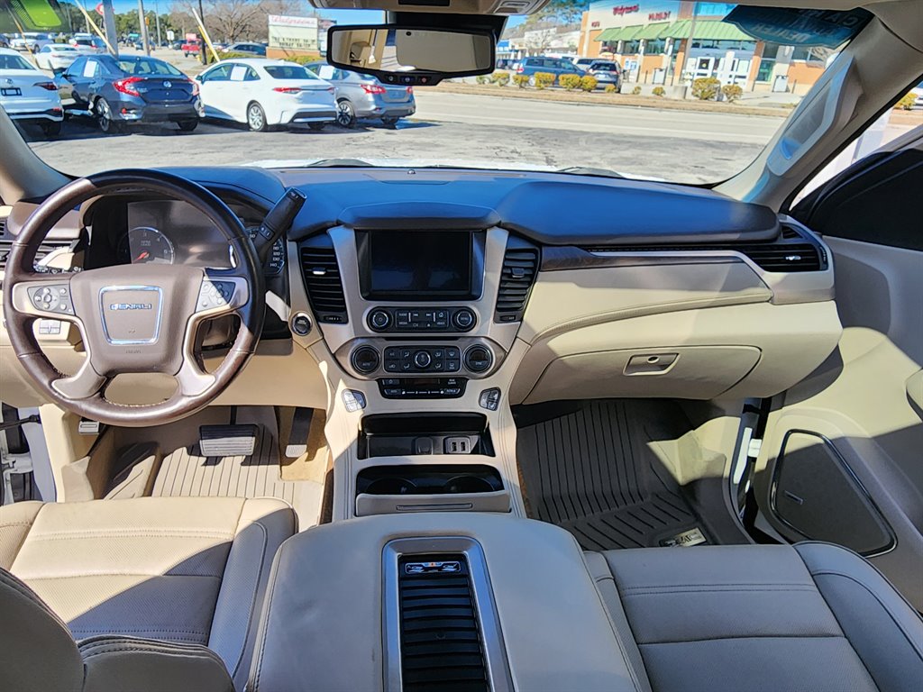 2019 GMC Yukon XL 1500 Denali photo