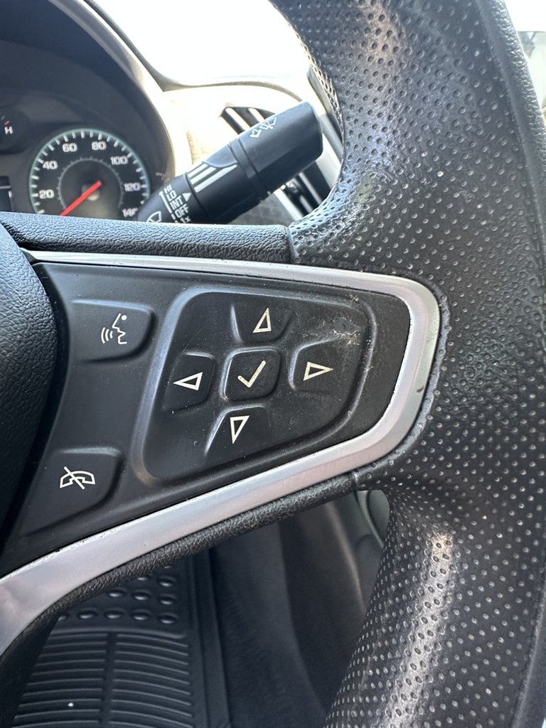 2022 Chevrolet Malibu LT photo