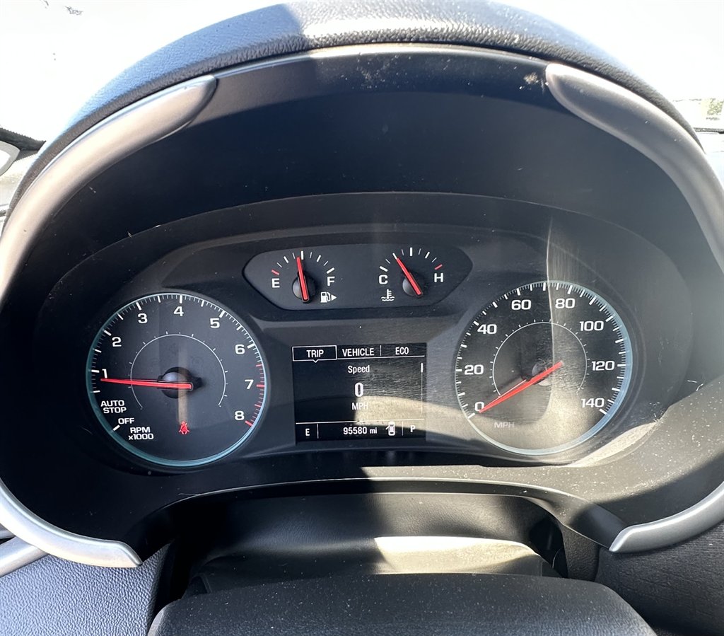 2022 Chevrolet Malibu LT photo