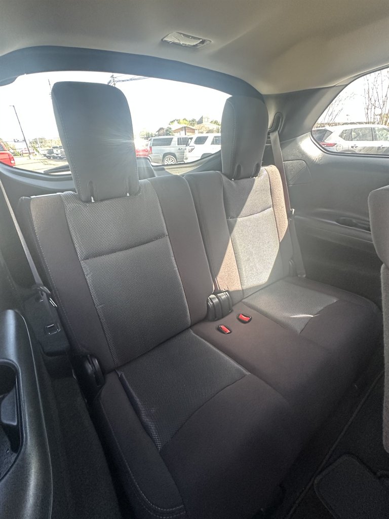 2020 Nissan Pathfinder S photo