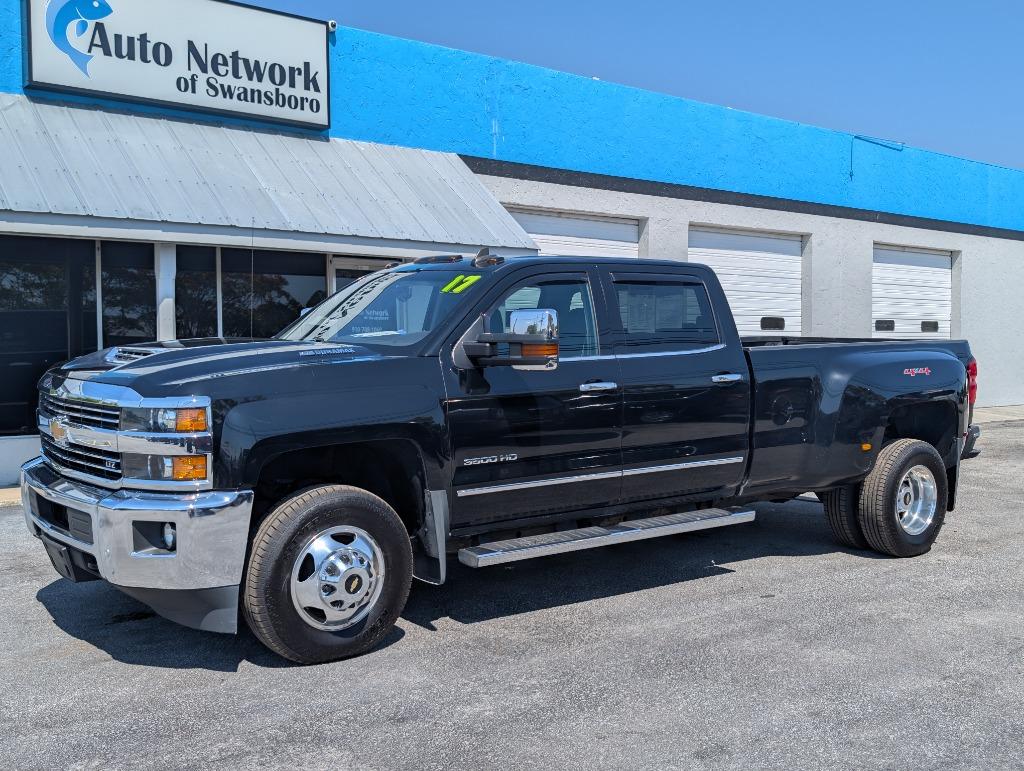 Black 2017 Chevrolet Silverado 3500HD LTZ Crew Cab 4WD Pickup Truck Four-Wheel Drive Automatic