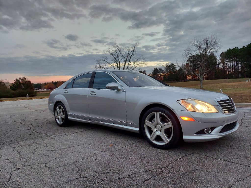 2008 Mercedes-Benz S-Class S550 photo