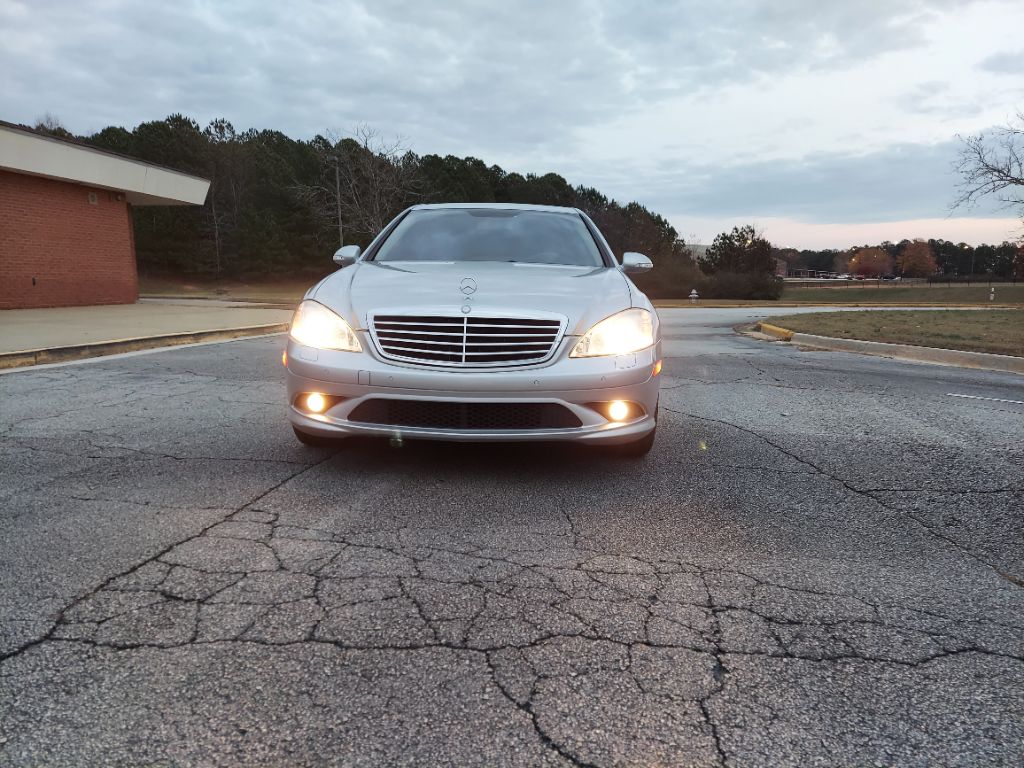 2008 Mercedes-Benz S-Class S550 photo