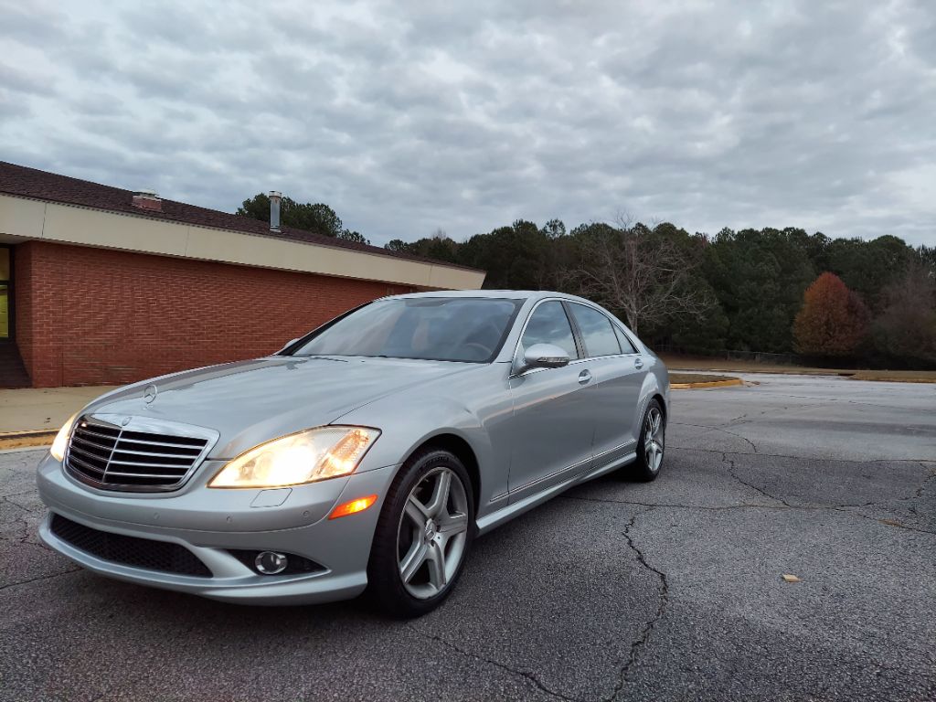 2008 Mercedes-Benz S-Class S550 photo