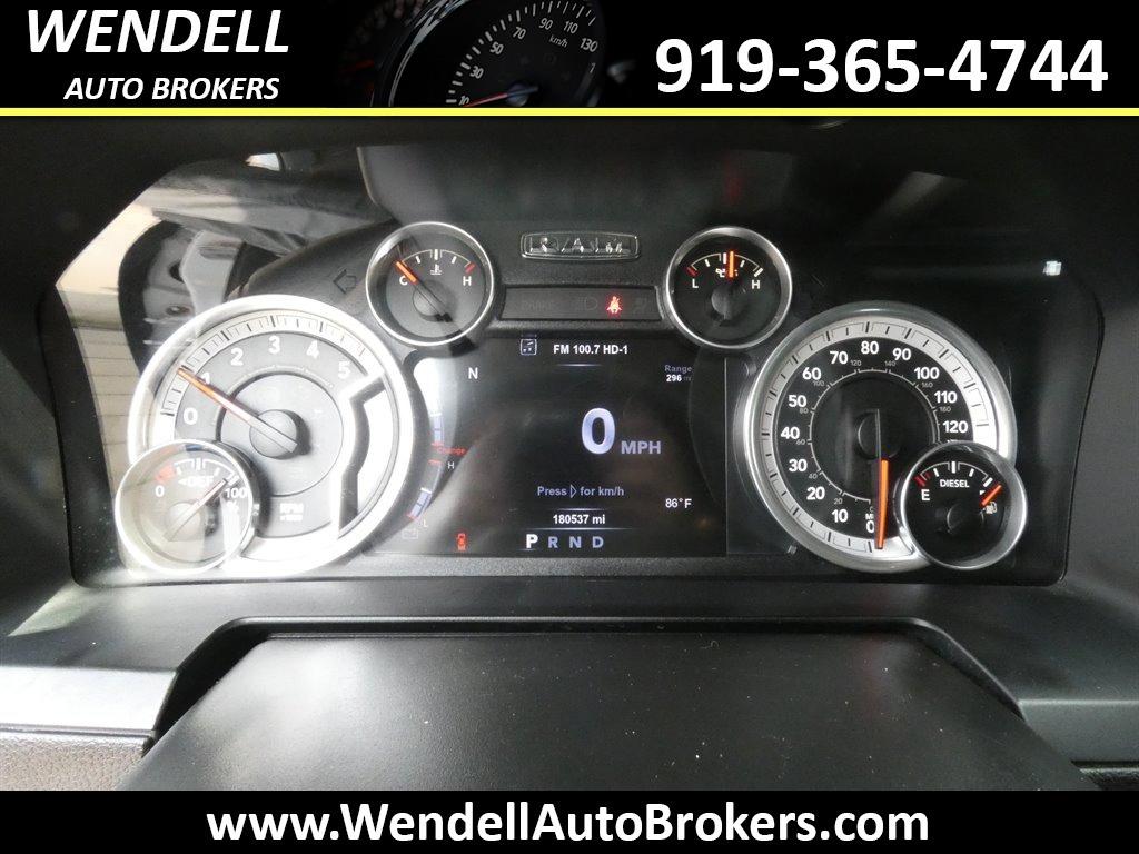 2015 RAM 1500 Laramie photo