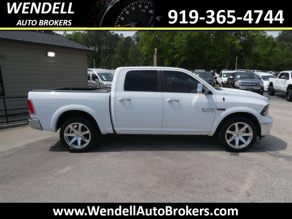 2015 RAM 1500 Laramie photo