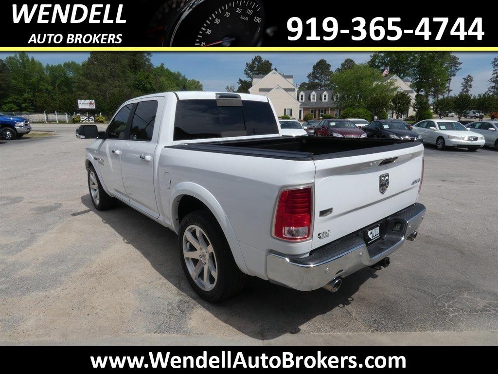 2015 RAM 1500 Laramie photo