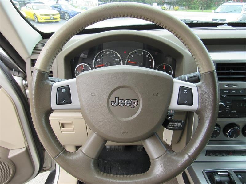 2008 Jeep Liberty Limited photo