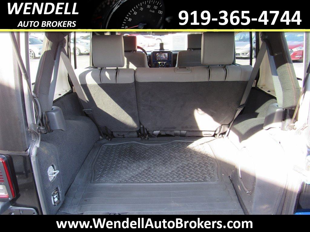 2008 Jeep Wrangler Unlimited Sahara photo