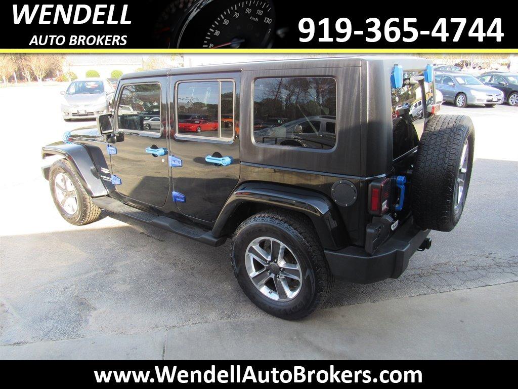 2008 Jeep Wrangler Unlimited Sahara photo