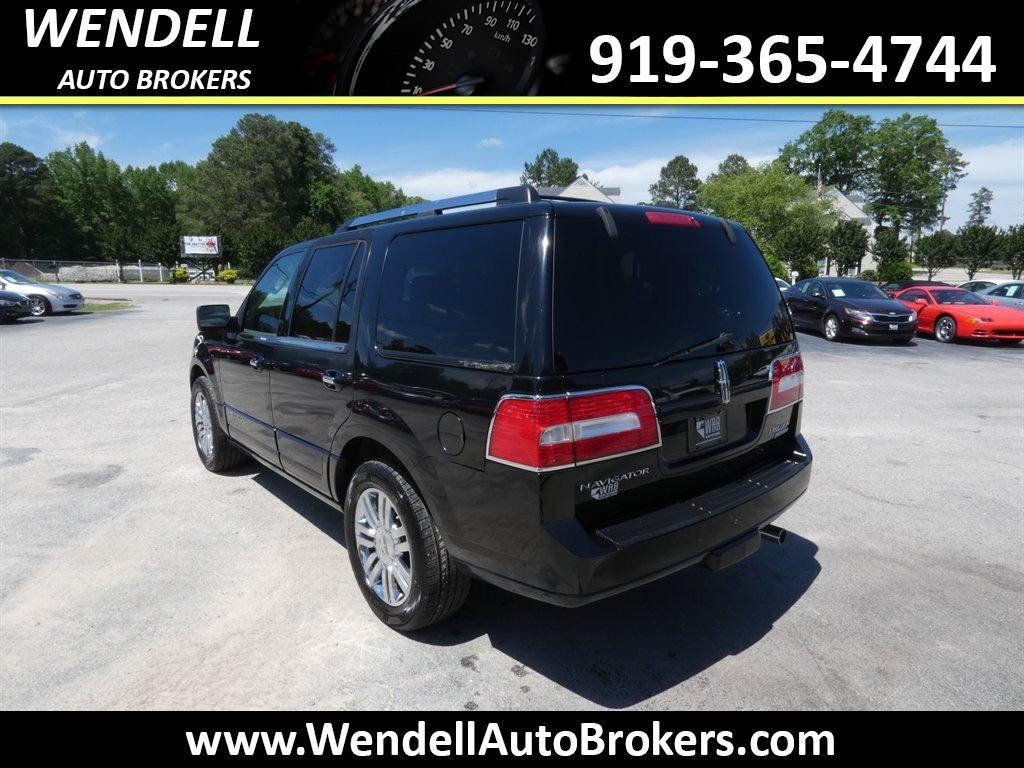 2008 Lincoln Navigator photo