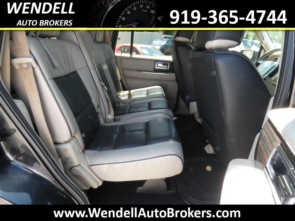 2008 Lincoln Navigator photo