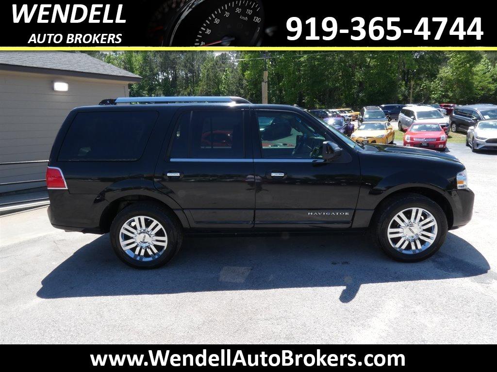 2008 Lincoln Navigator photo