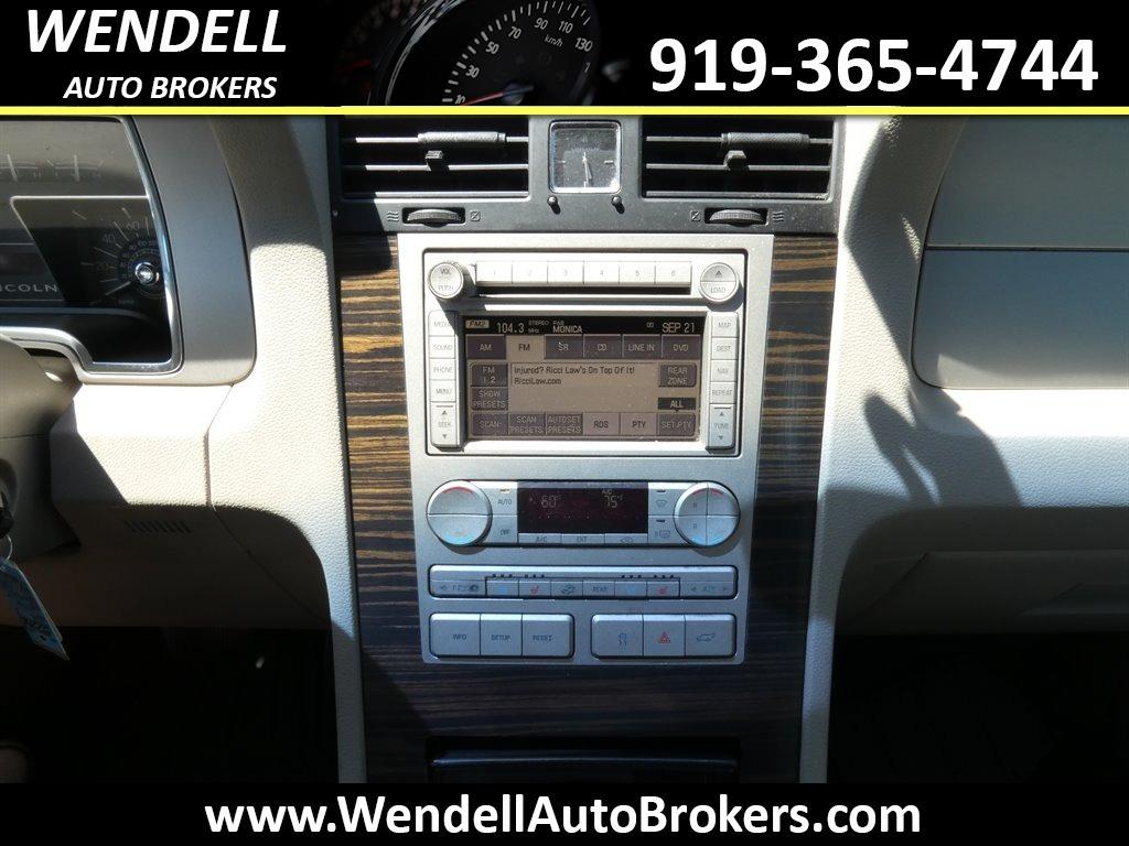 2008 Lincoln Navigator photo