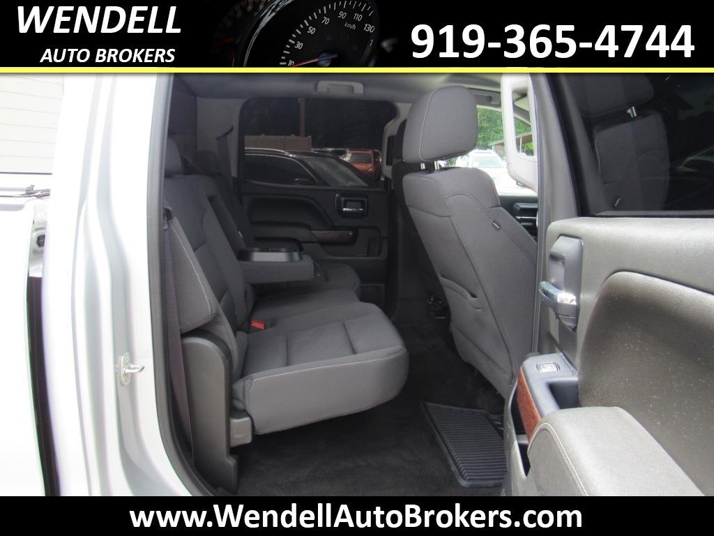 2016 GMC Sierra 1500 SLE photo