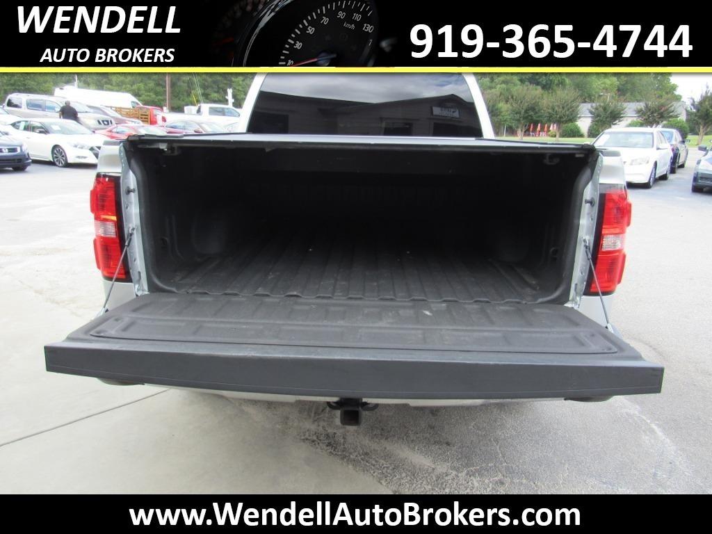 2016 GMC Sierra 1500 SLE photo