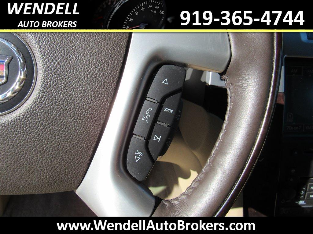 2009 Cadillac Escalade photo