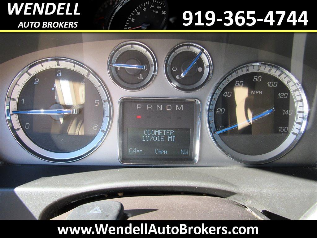 2009 Cadillac Escalade photo