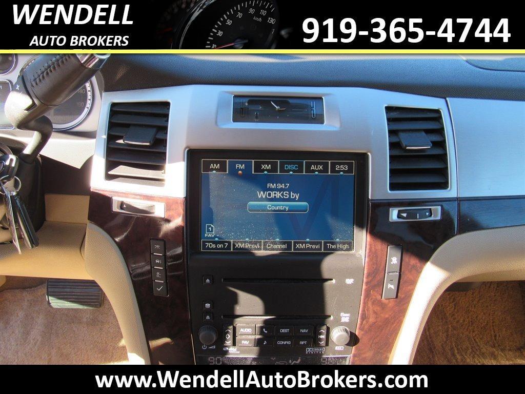2009 Cadillac Escalade photo